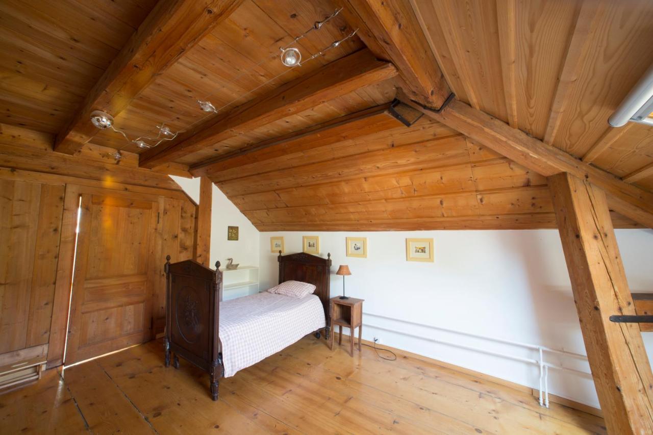 Maison Suchard, Tradition & Elegance In The Jura Couvet Экстерьер фото