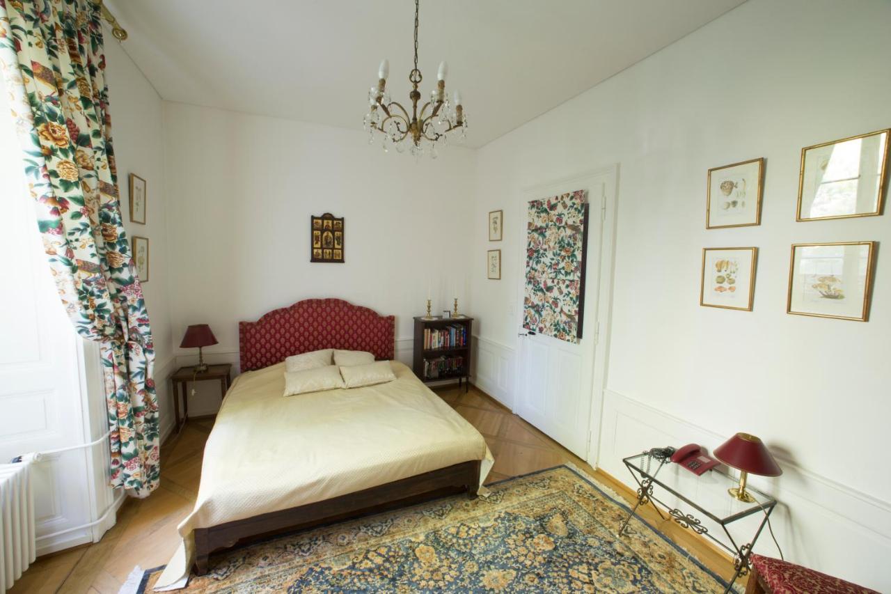 Maison Suchard, Tradition & Elegance In The Jura Couvet Экстерьер фото